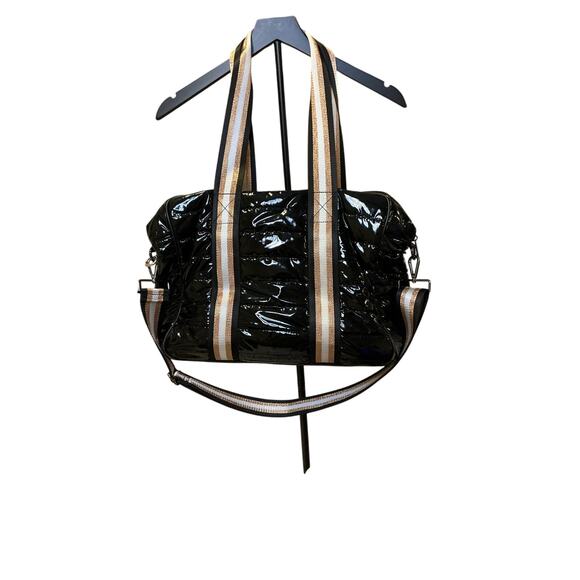 Black Quilted Pickleball Bag Puffer Stripe Strap Paddle Pocket - Picture 2 of 14